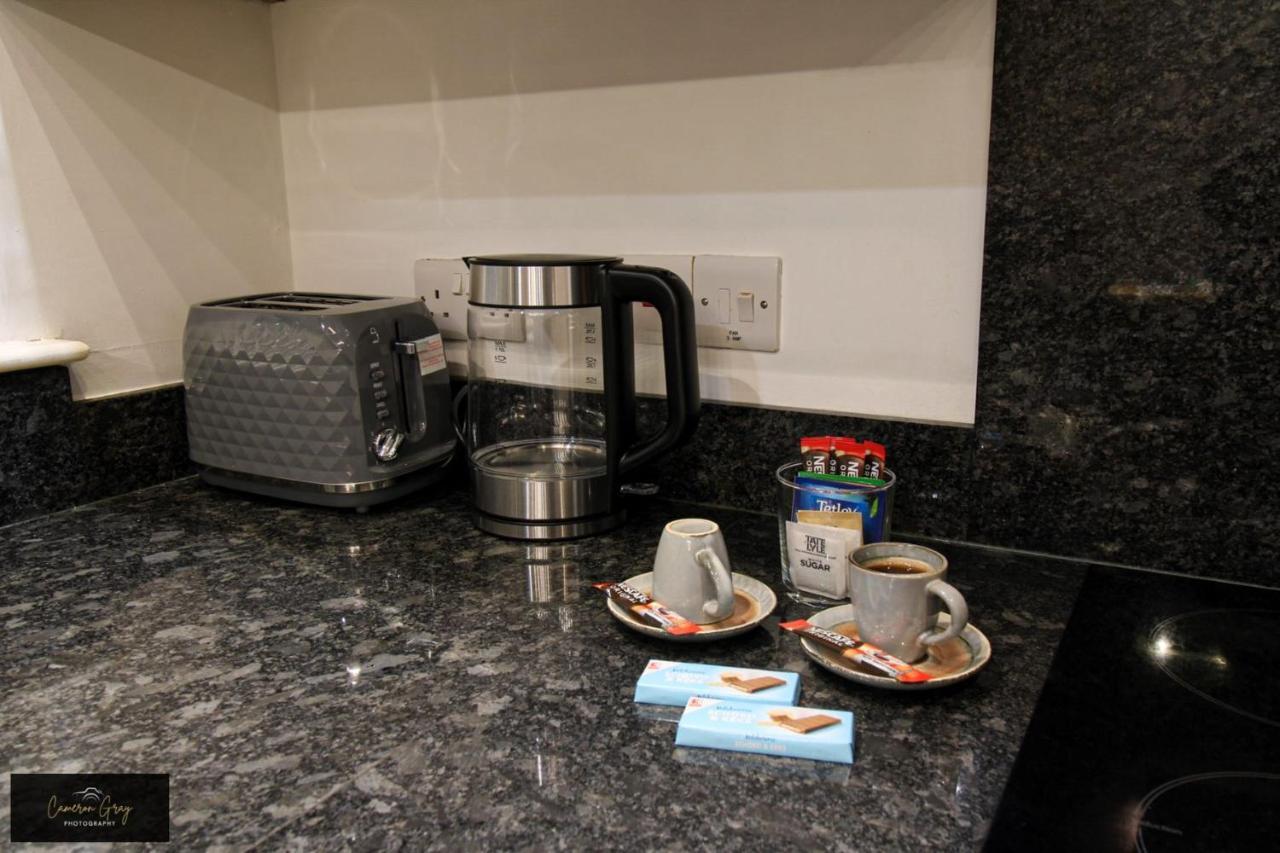בלפסט Nice 2 Bed House, Office, Wi-Fi, Free Parking מראה חיצוני תמונה